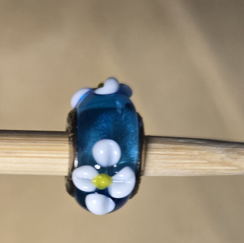 Pandora Murano glass charm beads and sterling silver spacers. Retired - Picture 4 of 16